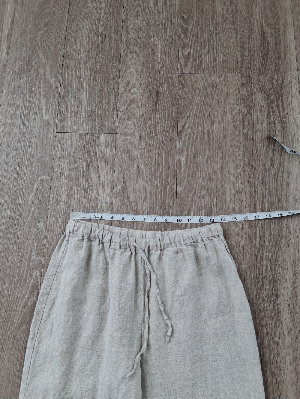 Reformation Olina Linen Pant In Oatmeal - Picture 10 of 16